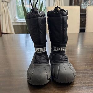 Sorel Black and Gray Snow Boots